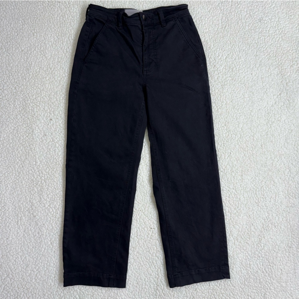 Everlane Black Cropped Straight Short Jeans